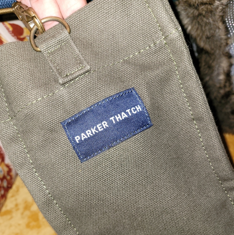 Parker Thatch Small Tote(Re-Posh)